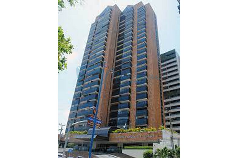 Iracema Flat - Frente Mar